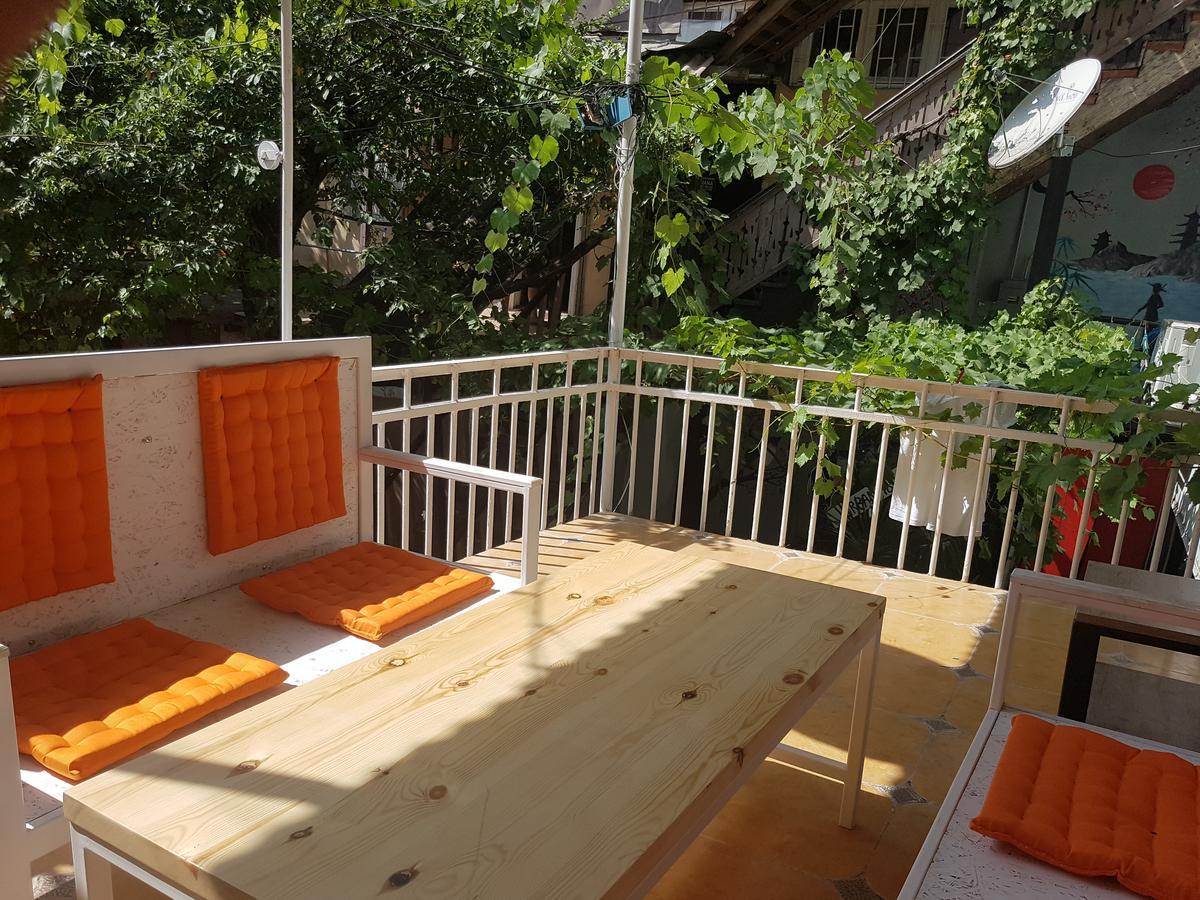 Konka Apartment Tbilisi Bagian luar foto
